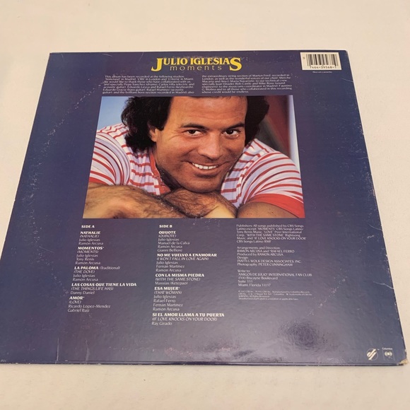 Vintage Julio Iglesias Moments vinyl record - Picture 2 of 3